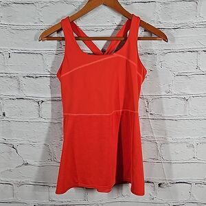 Mountain Hardware Tank